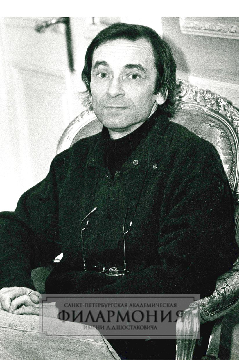 Евгений Колобов